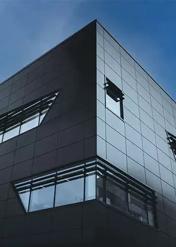 data-centre-content-slider-desktop