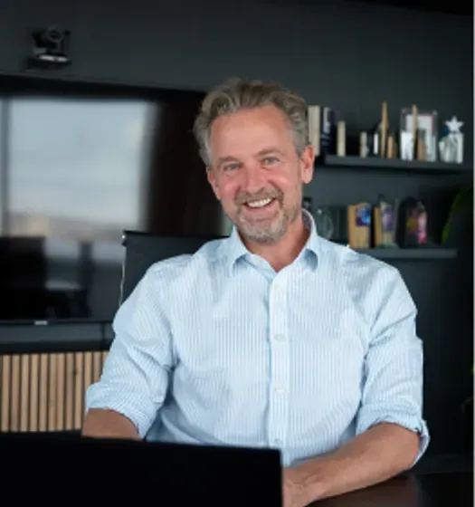 Mark Benett