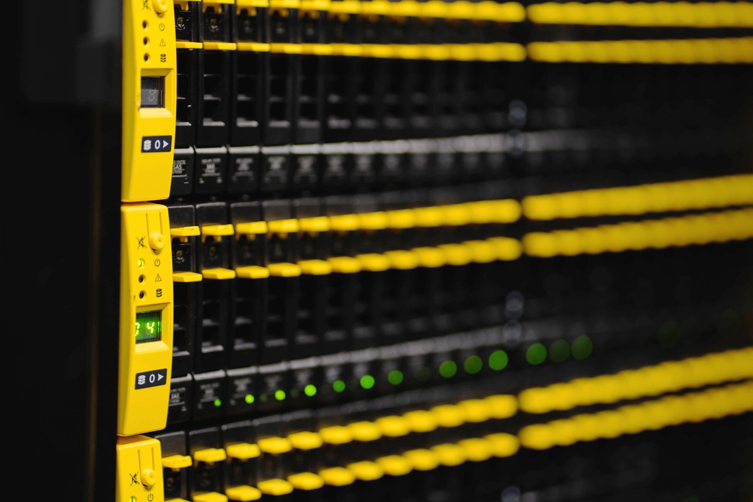 Network switch with status lights