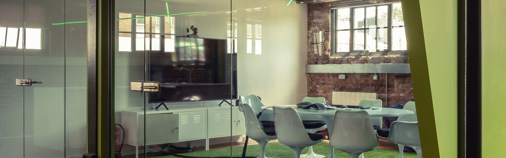 hyve-header-financial-services-2022